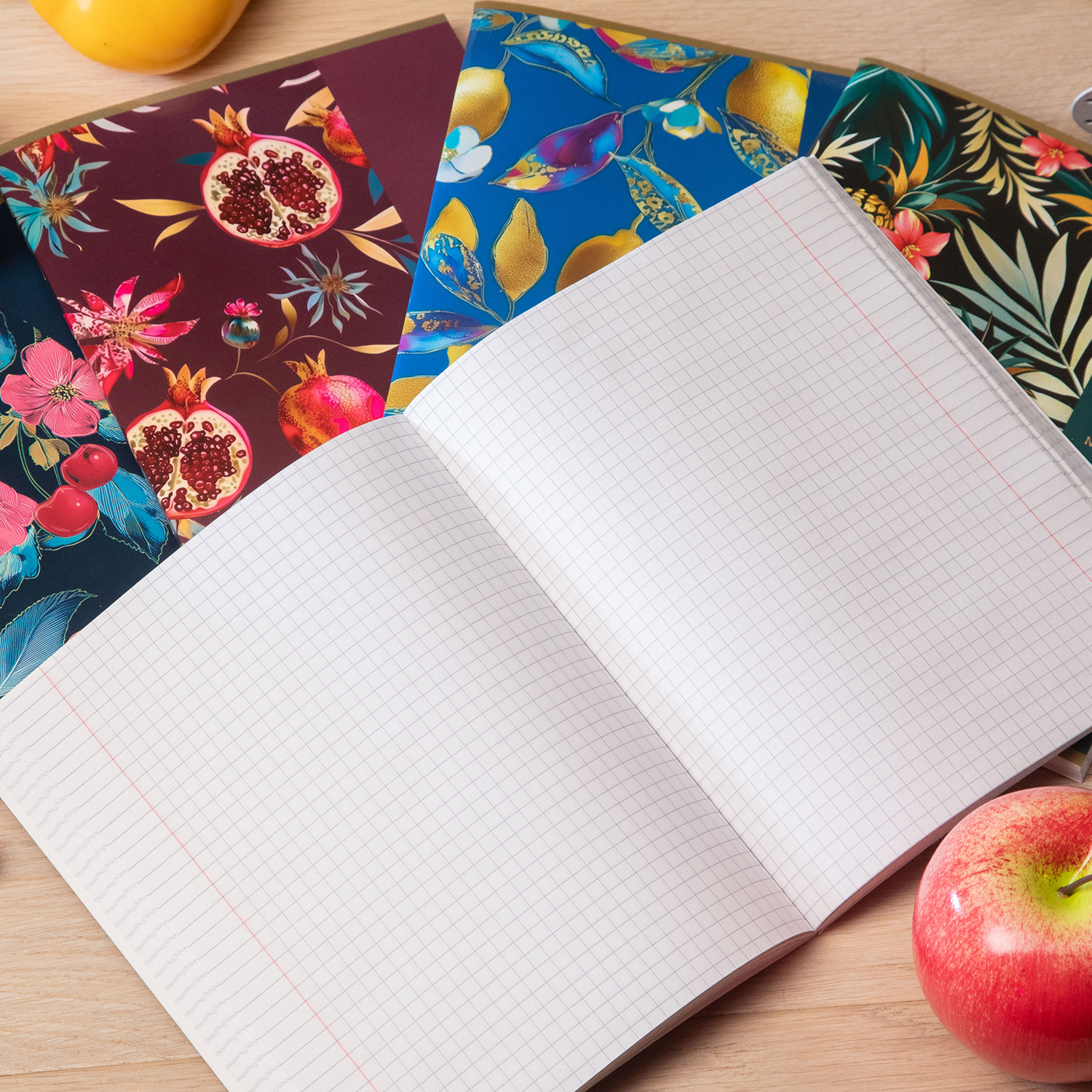 Тетради «Золотые фрукты» от Hatber: про яркие дары природы! Тетради «Золотые фрукты» от Hatber: про яркие дары природы!