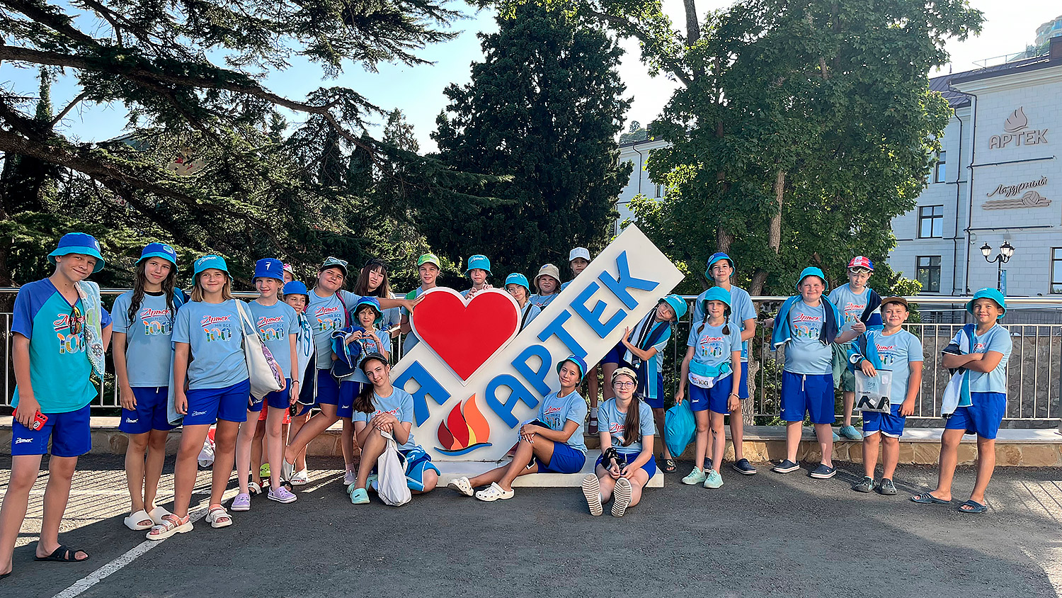 Юбилейный год для нас — не только повод для праздника, но и время важных профессиональных побед Юбилейный год для нас — не только повод для праздника, но и время важных профессиональных побед